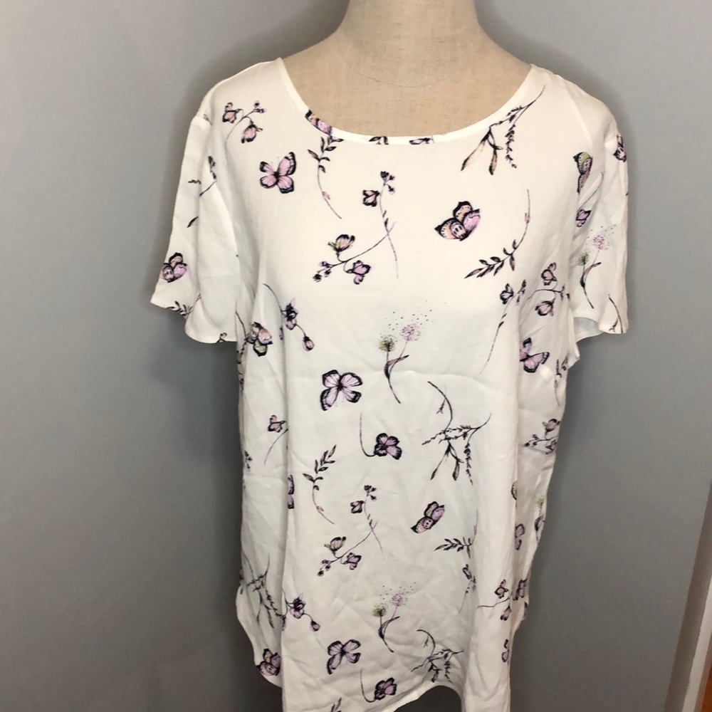 LC Lauren Conrad Tie Back Tee Butterflies